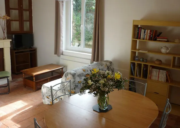 בית נופש 86120-22 Couchages *